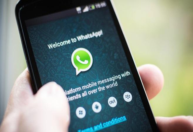 WhatsApp compartirá datos de sus usuarios con Facebook